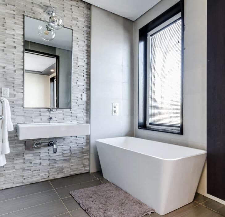 bathroom tub